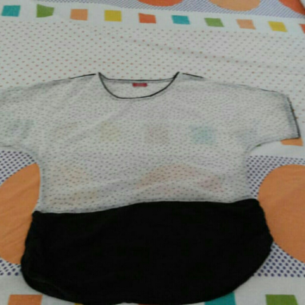 1 time used polka dot top